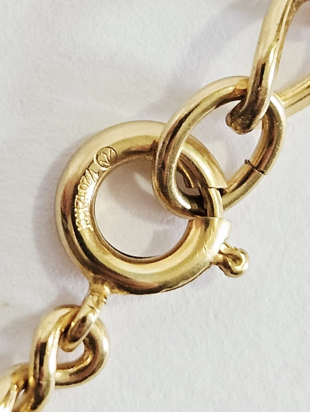 Vintage 12K Gold Filled Signed Polished Infinity Figaro Chain Link Bracelet 7